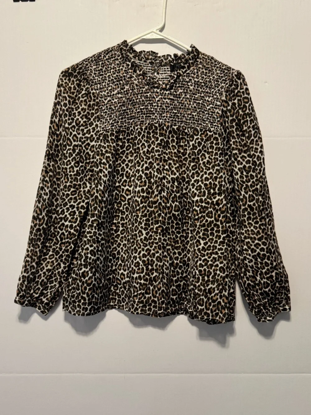J.Crew Leopard Print Smocked Blouse Size Medium Ruffle Neck Long Sleeve Top